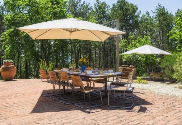 The ouside dining area – Podere Santa Croce