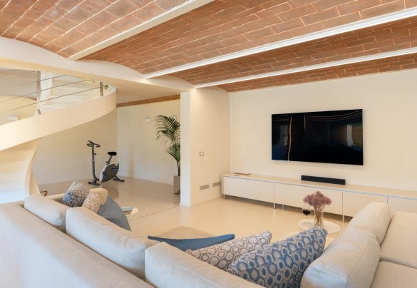 The living room on the basement floor in the main house – Podere Terranuova
