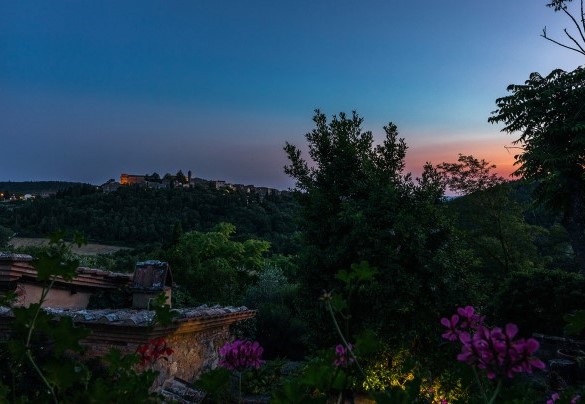 The characteristic landscape at sunset - Poderino