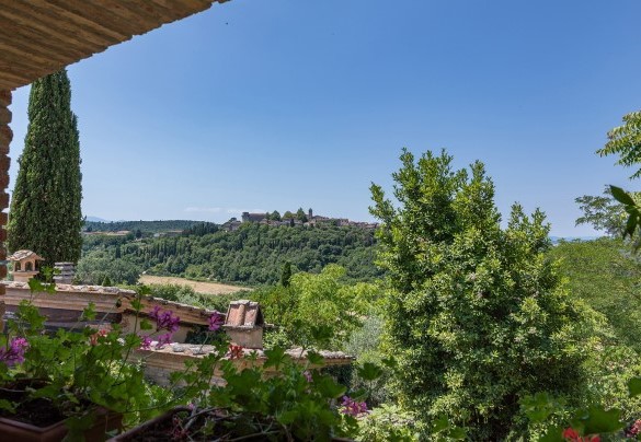 The breathtaking landscape from the villa's terraces - Poderino