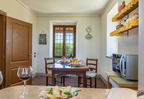 Kitchen overview - Poggio Medei