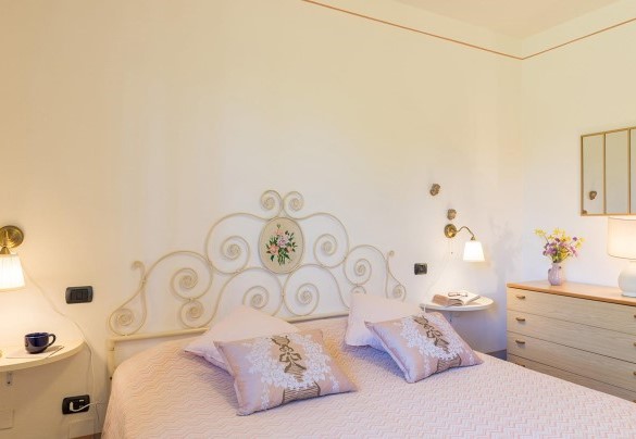 Double bedroom n.1 with beds divisible on the ground floor - Poggio Medei