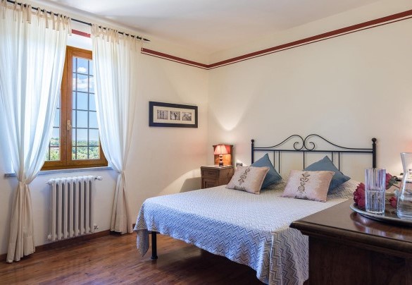 Double bedroom n.4 with shared bathroom n.4 - Poggio Medei