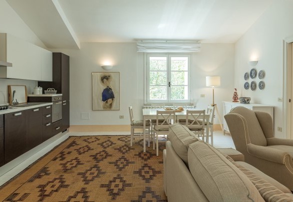 Il living delle camere n.6 e n.7 con ingresso indipendente. Villa - Quercia Felice