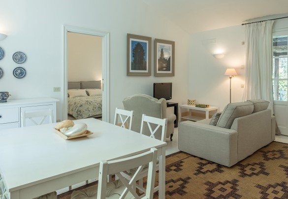 Il living delle camere n.6 e n.7 con ingresso indipendente. Villa - Quercia Felice