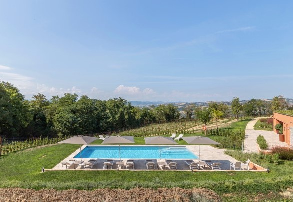 The Relais is, without a doubt, the ideal location for those who wish to relax in the midst of unspoilt nature – Relais Corbaia