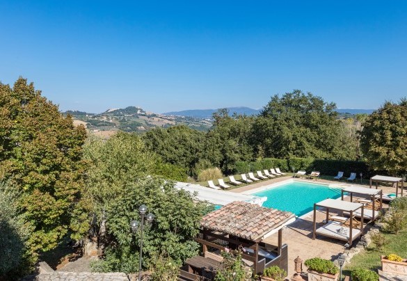 Pool area seen from above - Residenza Collefiorito