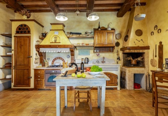 The built-in kitchen with fireplace - San Rocco
