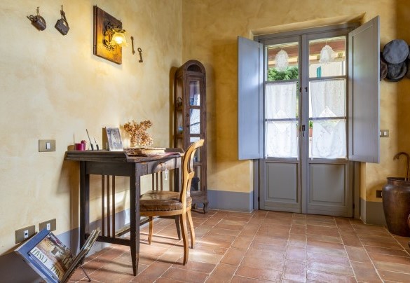 Studio with entrance on the first floor - San Rocco