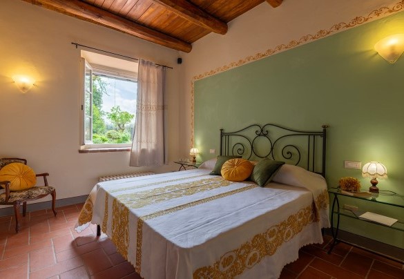 Double bedroom no. 1 on the ground floor (unit 1) - Sangiovese