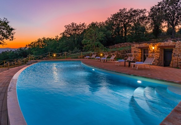 The swimming pool at sunset - Santa Illuminata