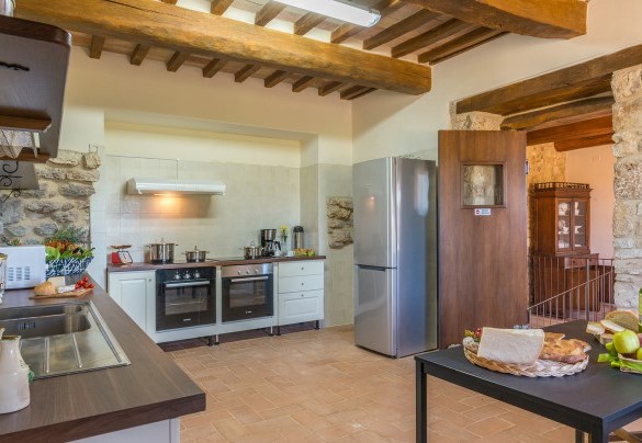 Kitchen on the ground floor - Santa Illuminata