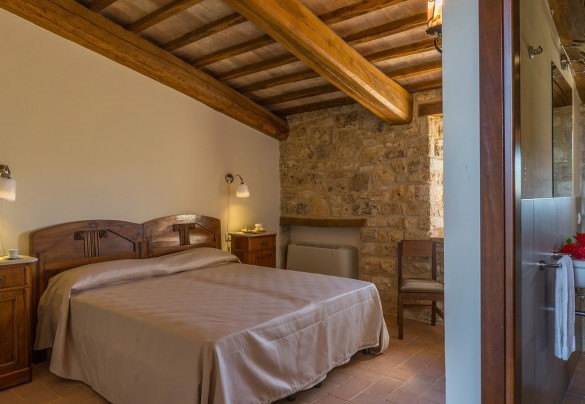 Double bedroom, with divisible bed, on the first floor - Santa Illuminata