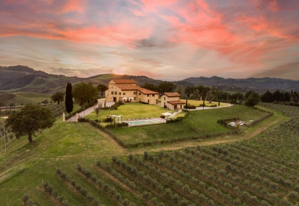 La villa al tramonto - Santa Maria Maddalena