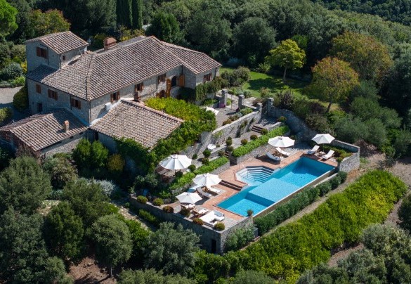 The lower terrace, reached down two flights of steps, contains the beautiful pool area - Scandelaia