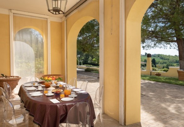 Il portico direttamete collegato alla cucina - Tenuta Bagni De' Consoli