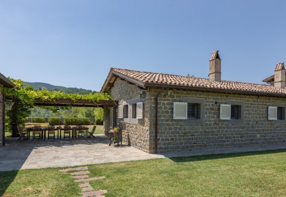 La tenuta di gran classe pur preservandone l’autenticità ed il fascino tipico dei casali di campagna - Tenuta Bellafonte  