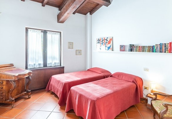 The double room (4) with beds on the first floor - Tenuta Contessa Chiara 