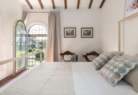 Double bedroom n.1 on the first floor with bathroom en-suite - Tenuta Francigena 