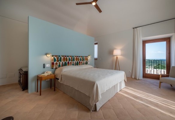Camera matrimoniale n.3 (letto king size divisibile) con bagno en-suite, primo piano - Tenuta Orsini