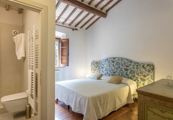 Camera matrimoniale, con letto divisibile, al primo piano - Tenuta Sagherina 