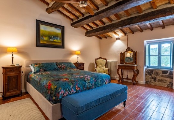 Double bedroom no.2 on the first floor - Tenuta Santa Cristina