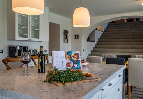 The kitchen and stairs to the first floor - Tenuta Santa Cristina