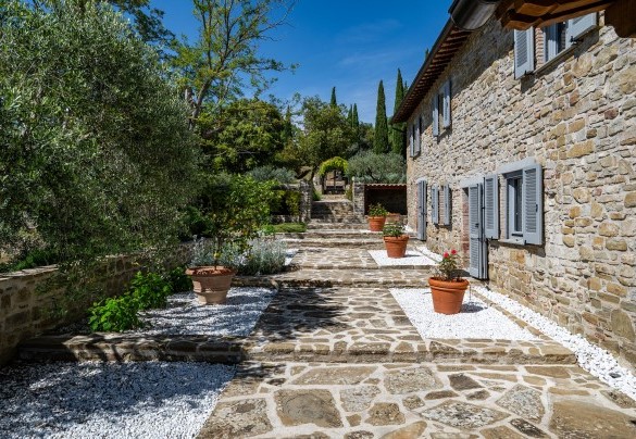 The house with the main entrance - Tenuta Santa Cristina