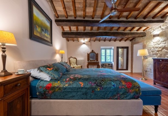 Double bedroom no.2 on the first floor - Tenuta Santa Cristina