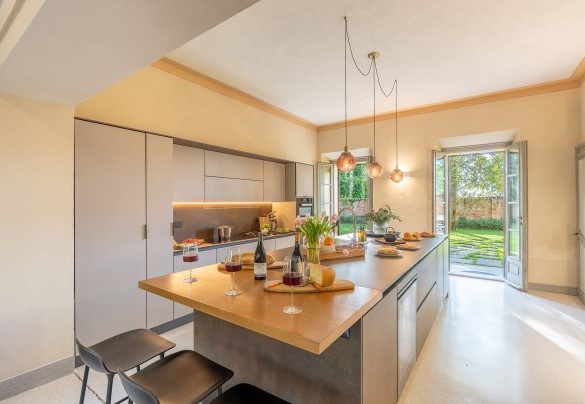 Dalla cucina si accede direttamente al giardino - Tenuta Schiavon Barrero