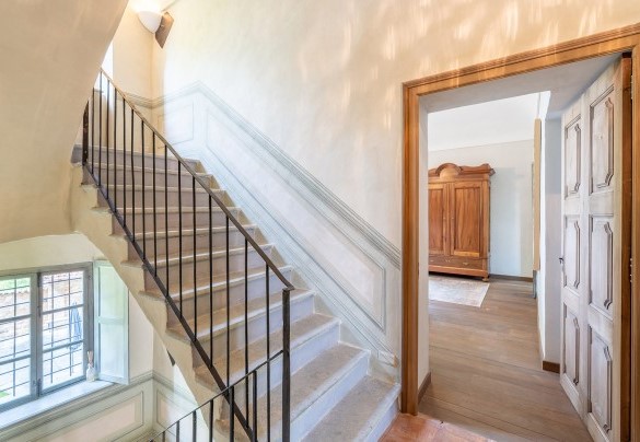 Diciotto scalini portano al primo piano - Tenuta Schiavon Barrero