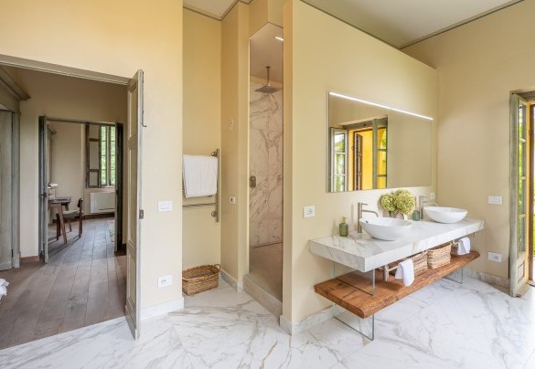 Bagno con doccia e vasca n. 2 al primo piano - Tenuta Schiavon Barrero