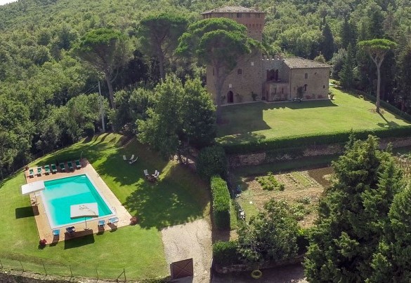 The fantastic property seen from above - Torre di Paciano