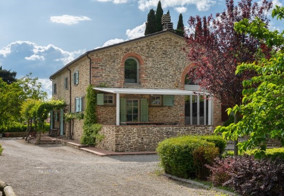  The leading role here is played by the beautiful landscape surrounding the property - Torre Ginestre