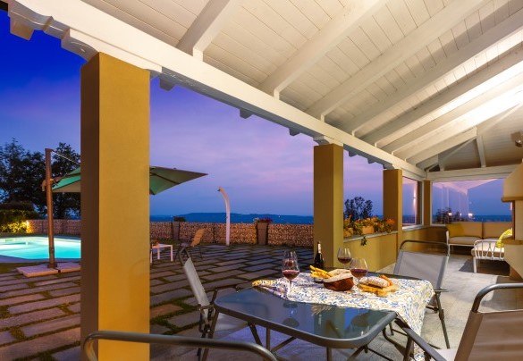Momenti relax al tramonto con le eccellenze del territorio - Villa Tramonto Albese