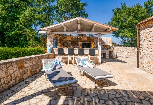 Trulli Littoria's outdoor bar is an exotic-flavoured corner – Trulli Littoria