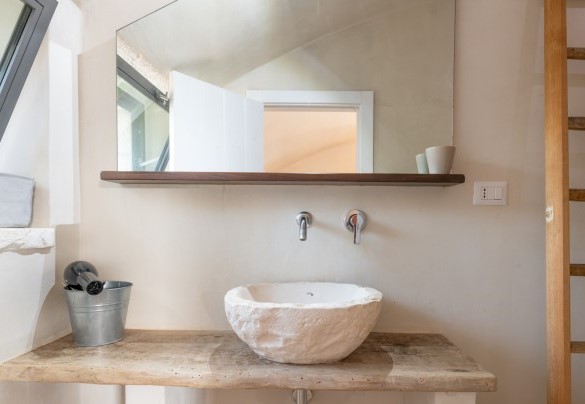 Bagno en-suite con doccia n.3 - Trullo Luna