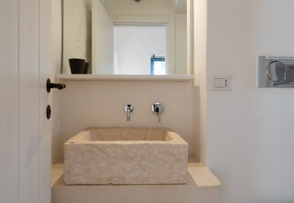 Bagno en-suite con doccia n.2 - Trullo Luna