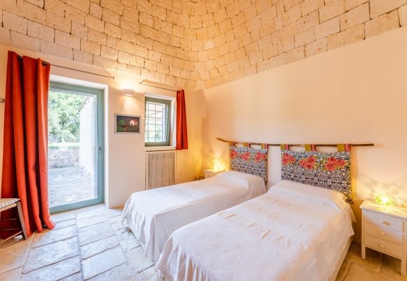 Twin bedroom with joinable beds no. 1 - Trullo Magnifico