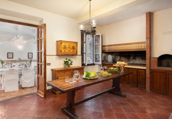 Area cucina adiacente la sala da pranzo - Valleverde