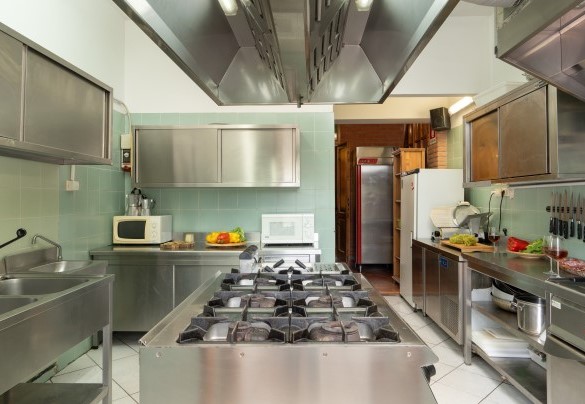 La cucina professionale attrezzata - Valleverde