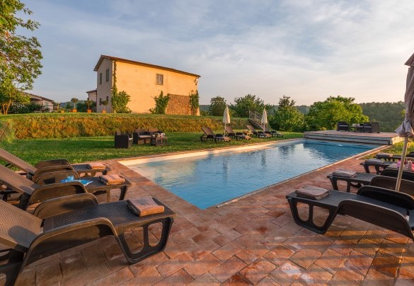 The property illuminated by the sunset - Villa A Casa di Giovanni