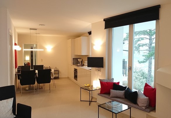 Cucina e tavolo da pranzo al primo piano - Villa Abetaia