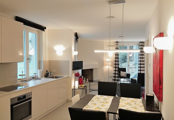 Cucina e tavolo da pranzo al primo piano - Villa Abetaia