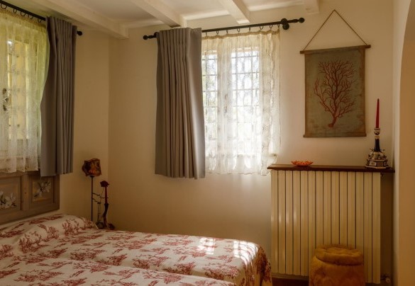 Double bedroom with divisible beds on the ground floor - Villa Agave