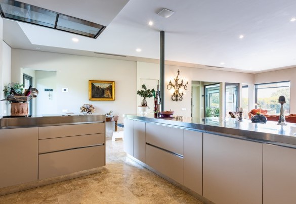 La moderna cucina completamente attrezzata - Villa Airone