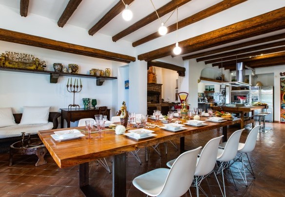 La vasta sala da pranzo - Villa Alba