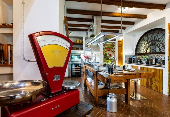 La modernissima cucina completamente attrezzata  - Villa Alba