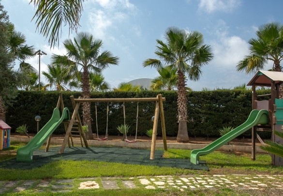 The area of the garden dedicated to the youngest - Villa Alessia