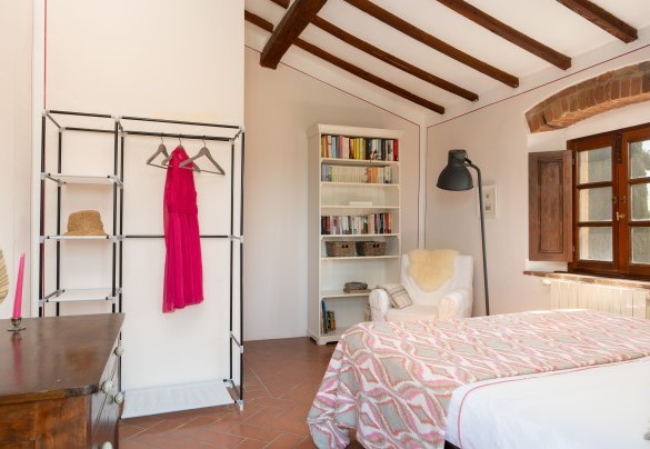 The double bedroom no. 3 on the first floor, with access to the terrace – Villa Allodola